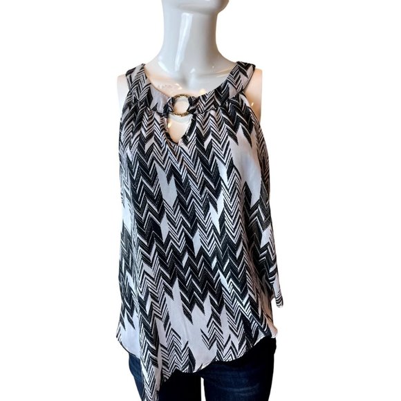 IZ Byer Womens Asymmetrical Blouse Top Chevron O Ring Halter Neck Black White S - Picture 1 of 6